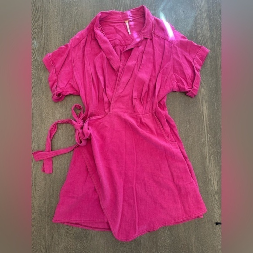FREE PEOPLE HOT PINK LINEN BLEND WRAP MINI DRESS - Size Small SKU:155